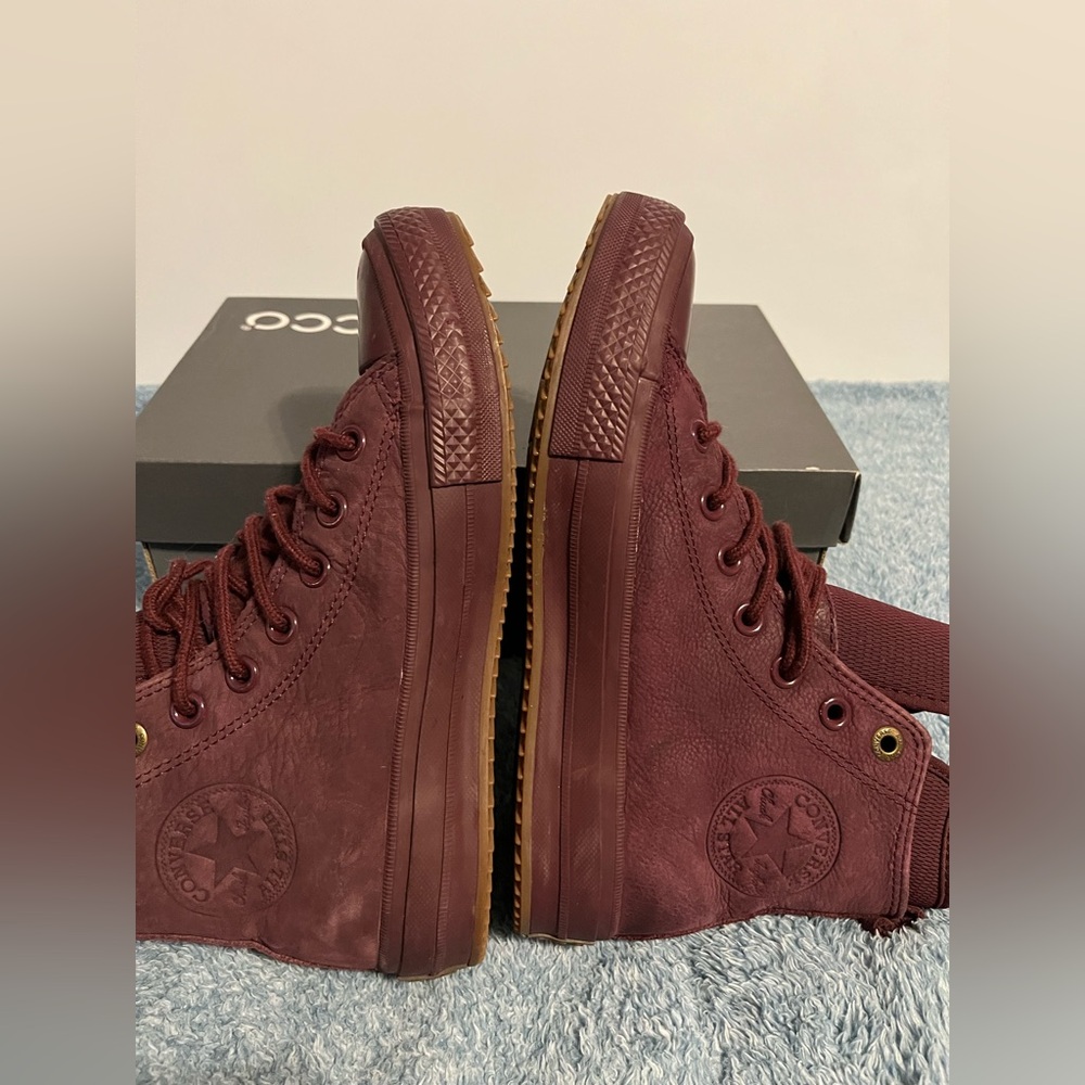 Converse High Top Sneakers - Maroon Leather women’s size 6.5 - Picture 4 of 11